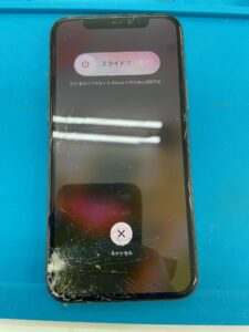 iPhone11Pro 画面割れ　修理